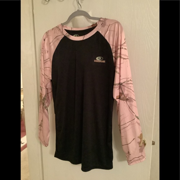 Mossy Oak shirt stretch Hunting size 1X pink and black and brown outdoor… - Picture 1 of 6